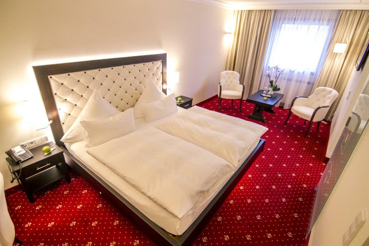 Zur Weinsteige Hotel